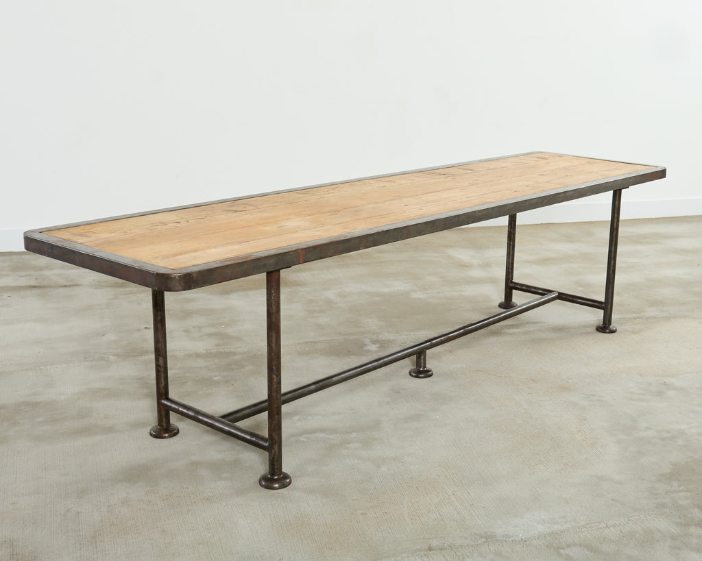 English Industrial Style Iron Pine Plank Dining Table