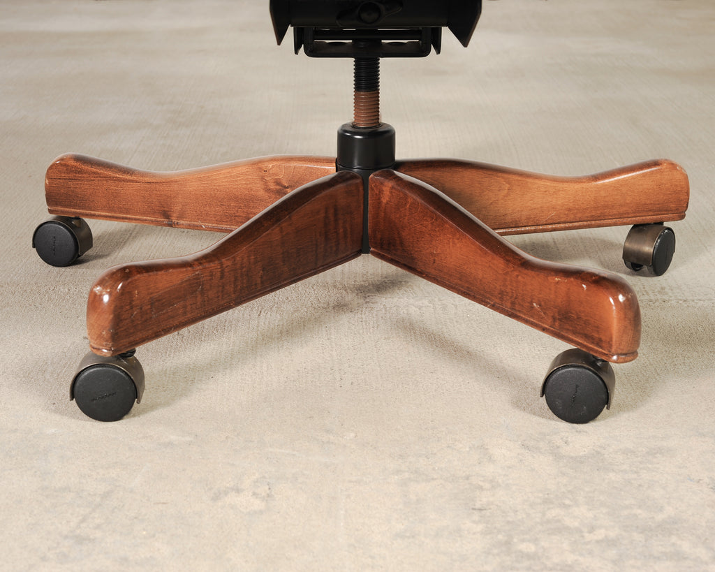 English Regency Style Tufted Leather Executive Office Chair