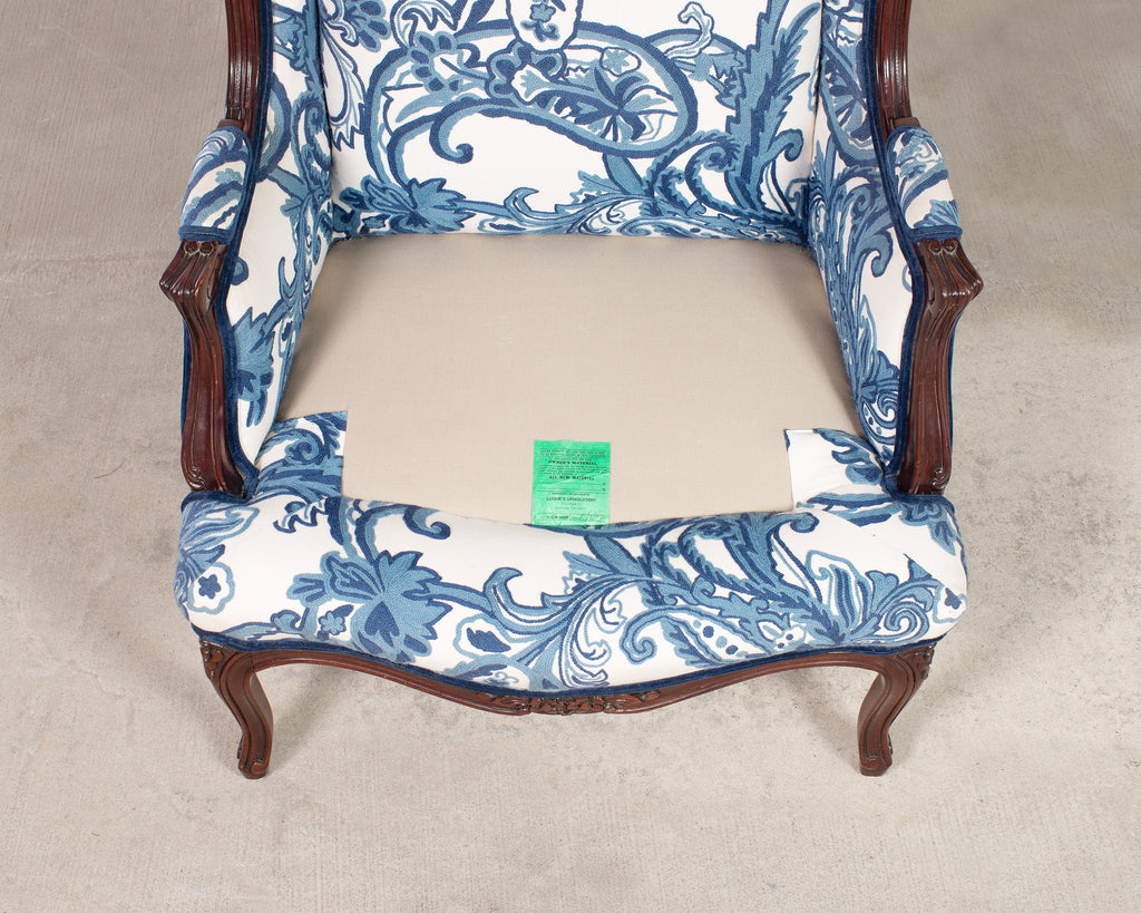 Louis XV Style Wingback Bergere á Oreilles Crewel Work