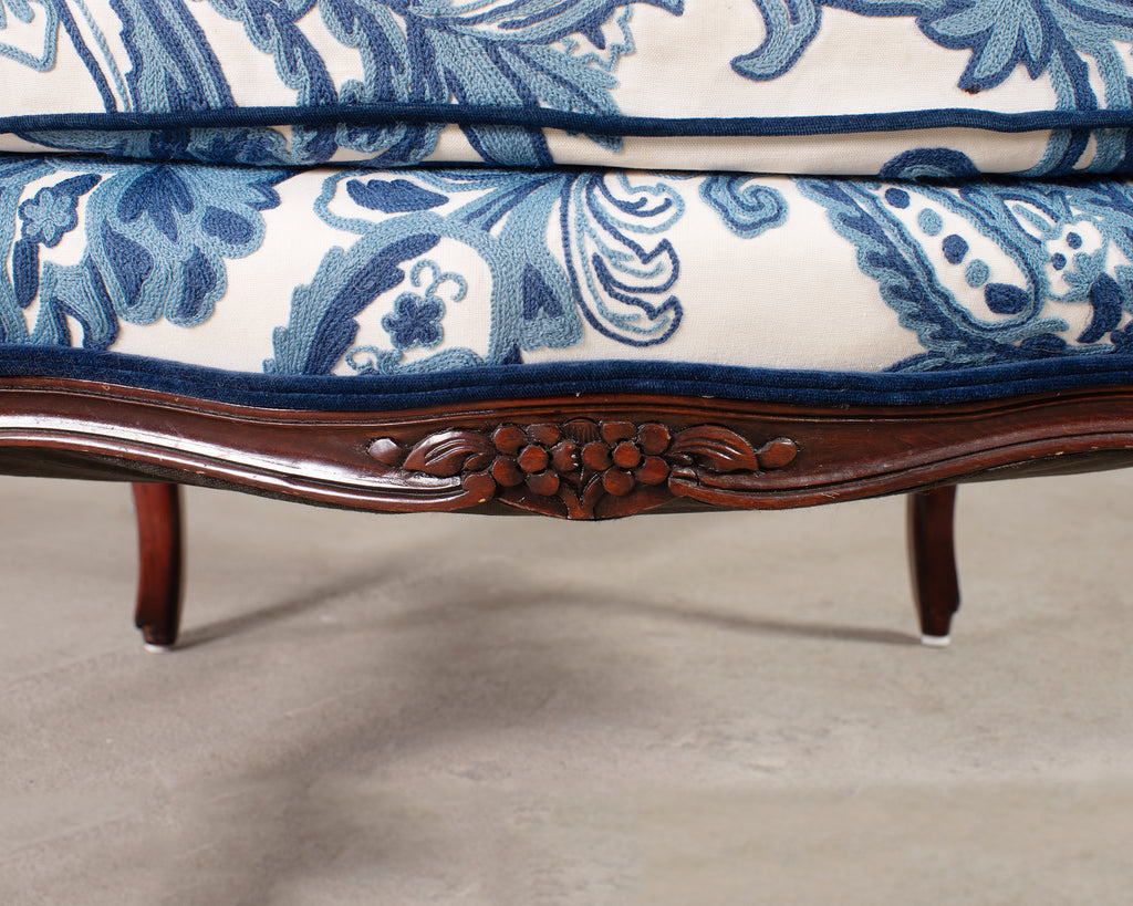 Louis XV Style Wingback Bergere á Oreilles Crewel Work