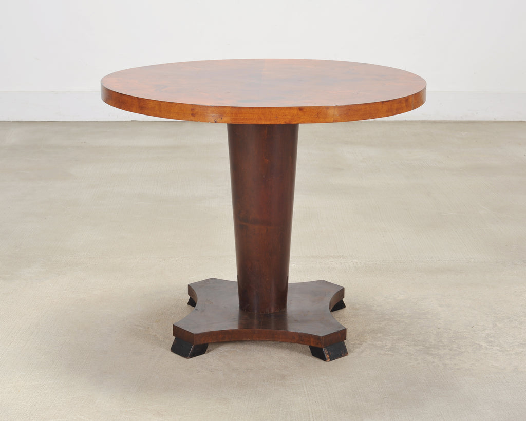Carrie Bradshaw's Screen Used Burlwood Round Center Table
