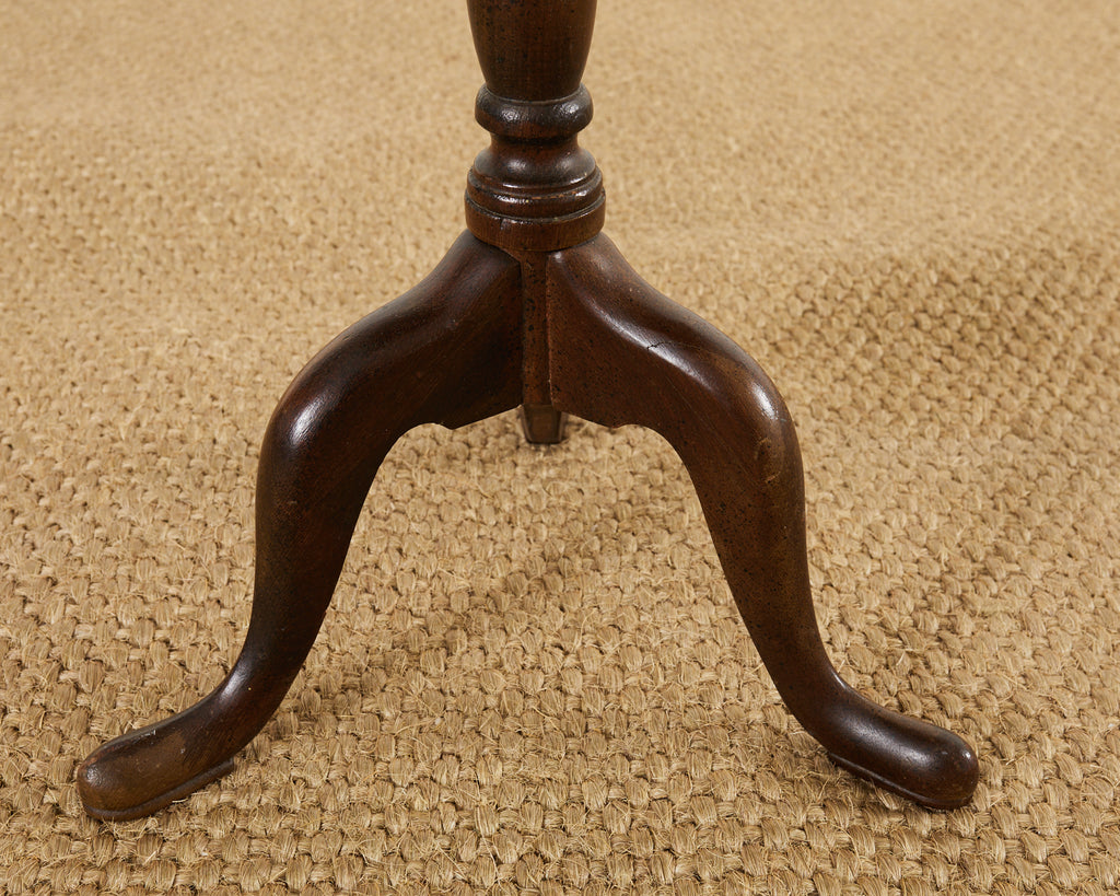 English Georgian Style Brass Tray Tilt-Top Tripod Drinks Table