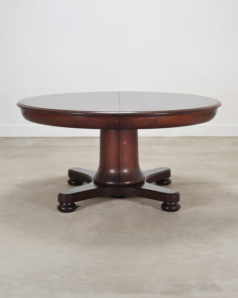 Carrie Bradshaw's Screen Used Regency Pedestal Dining Table