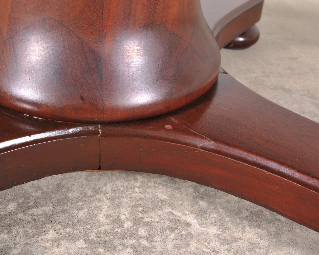 Carrie Bradshaw's Screen Used Regency Pedestal Dining Table