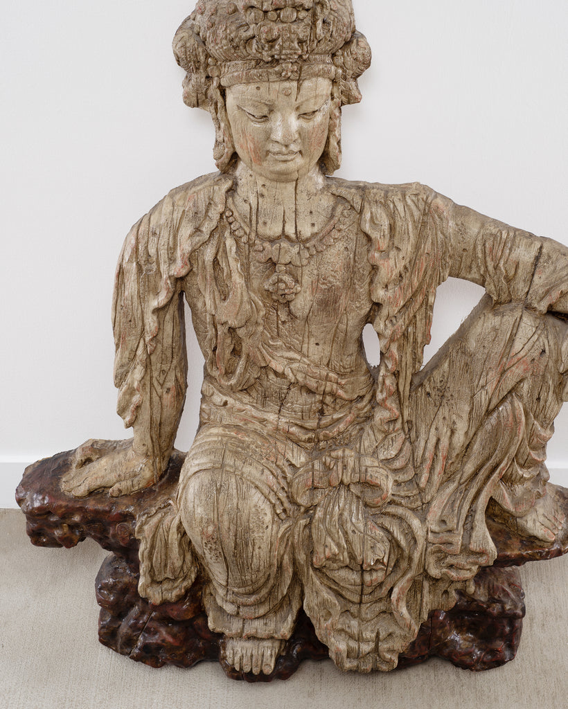Chinese Qing Style Sculpture Figure of Bodhisattva Guanyin