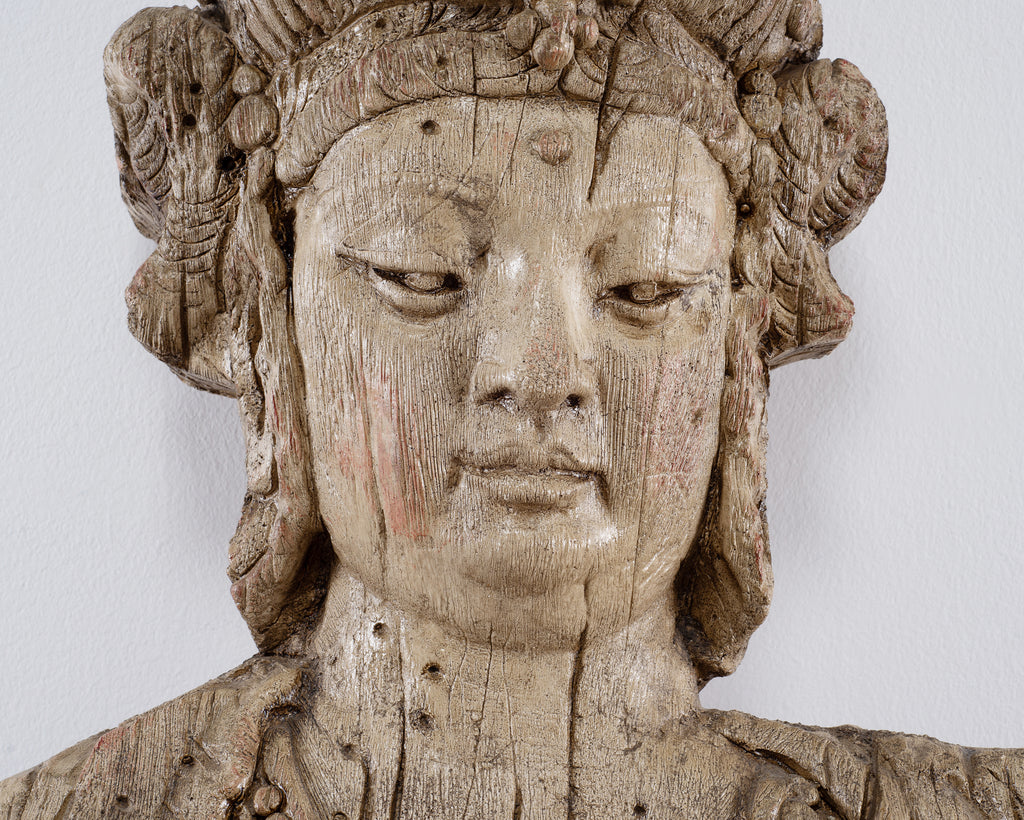 Chinese Qing Style Sculpture Figure of Bodhisattva Guanyin