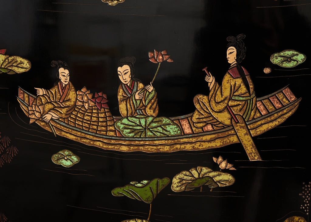 Grand Chinese Export Eight Panel Lacquered Coromandel Screen