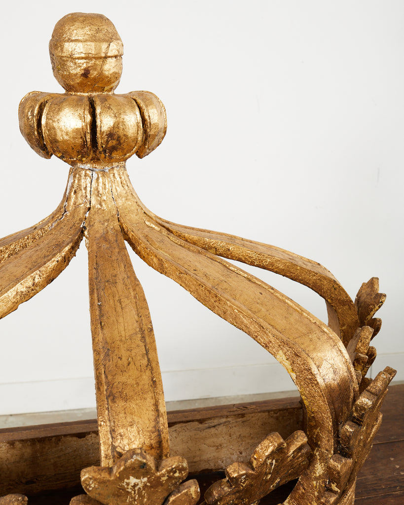 19th Century Pair of Italian Baroque Style Giltwood Bed Coronas