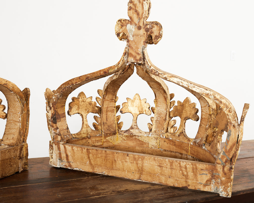 19th Century Pair of Italian Baroque Style Giltwood Bed Coronas