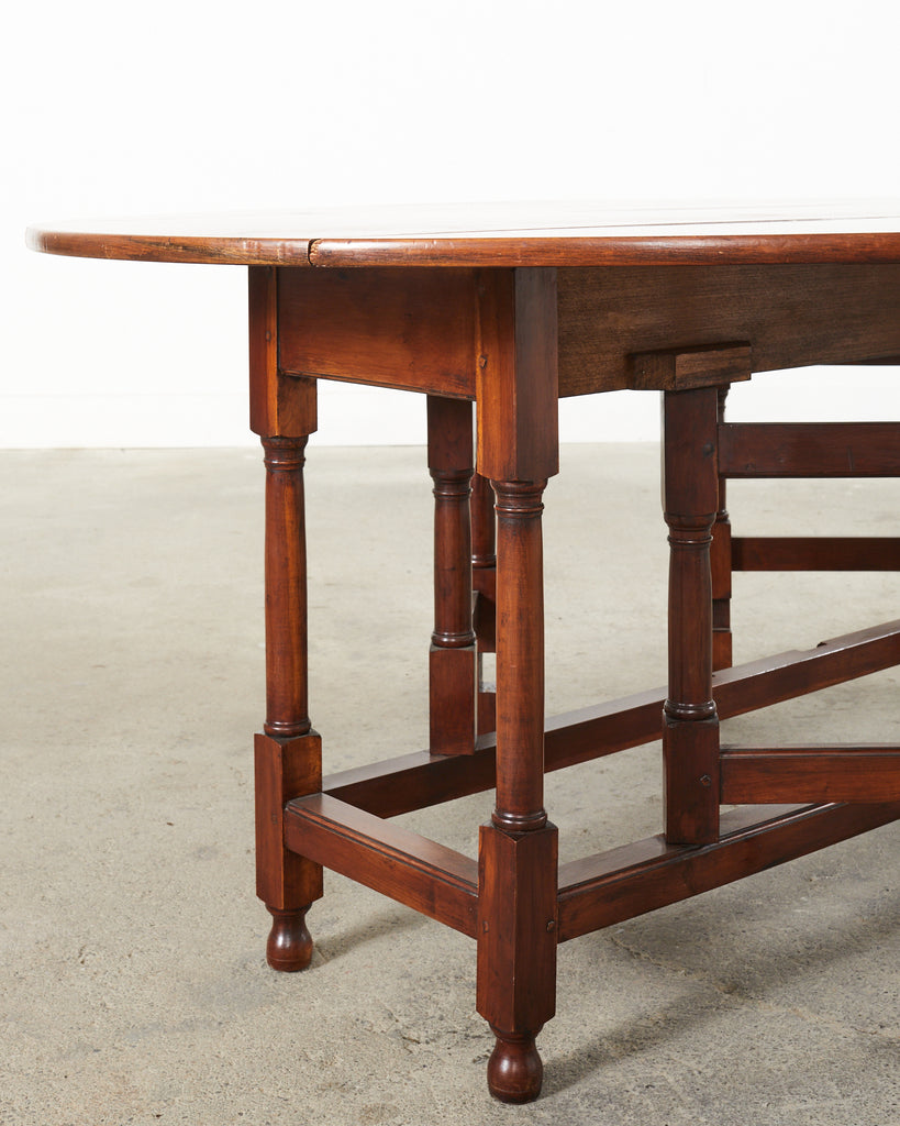 Dennis and Leen Georgian Style Drop-leaf Oval Dining Table