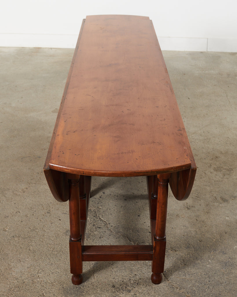 Dennis and Leen Georgian Style Drop-leaf Oval Dining Table