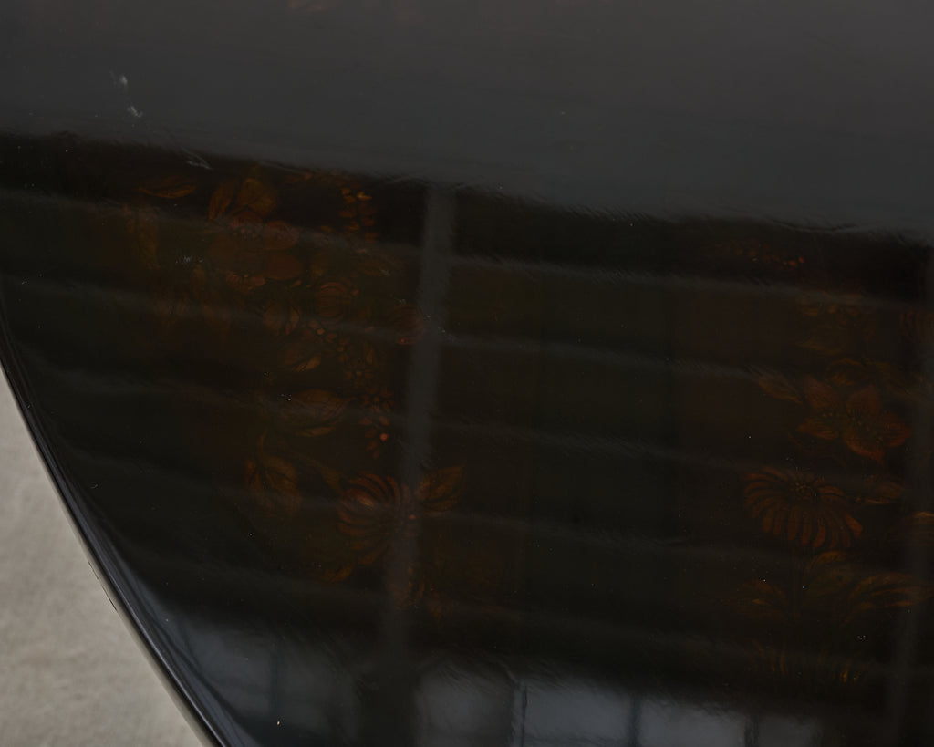 L. Rossi Expandable Round Chinoiserie Lacquered Dining Table 7 Ft