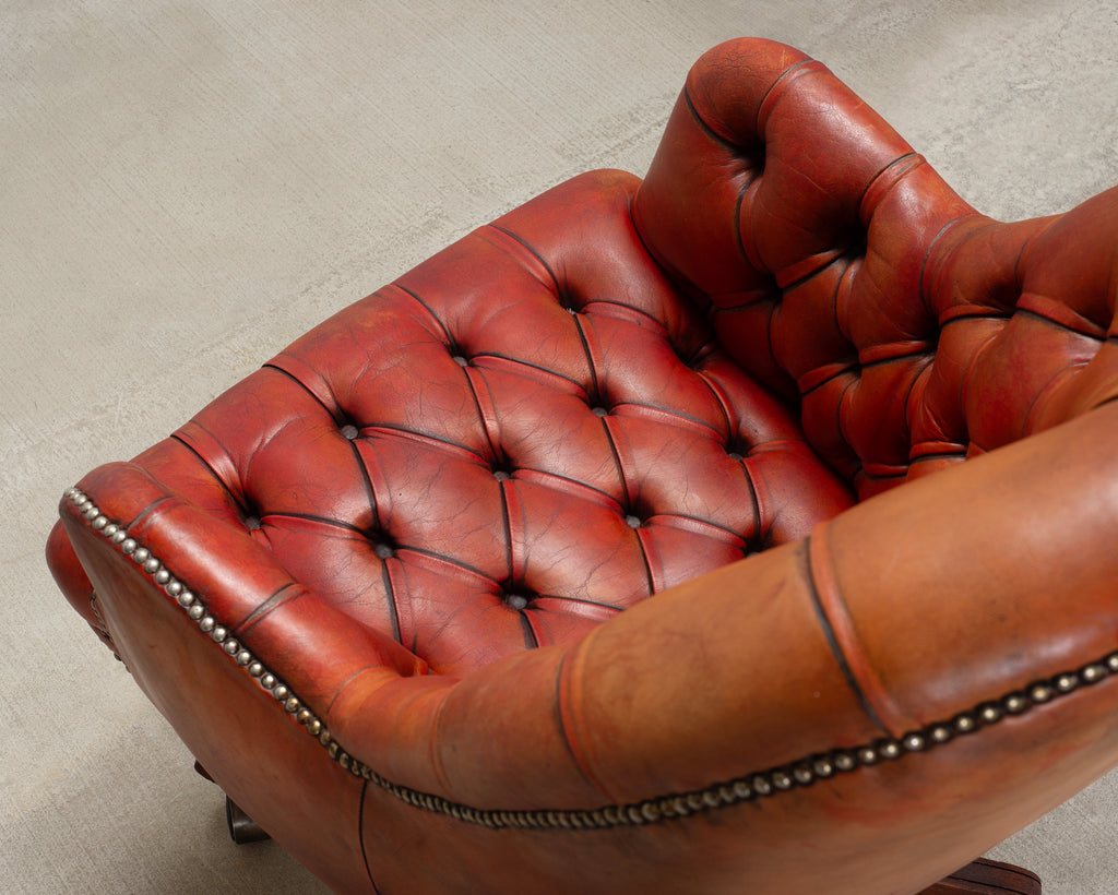 Chesterfield-Style Tufted Leather Executive Swivel Desk Chair