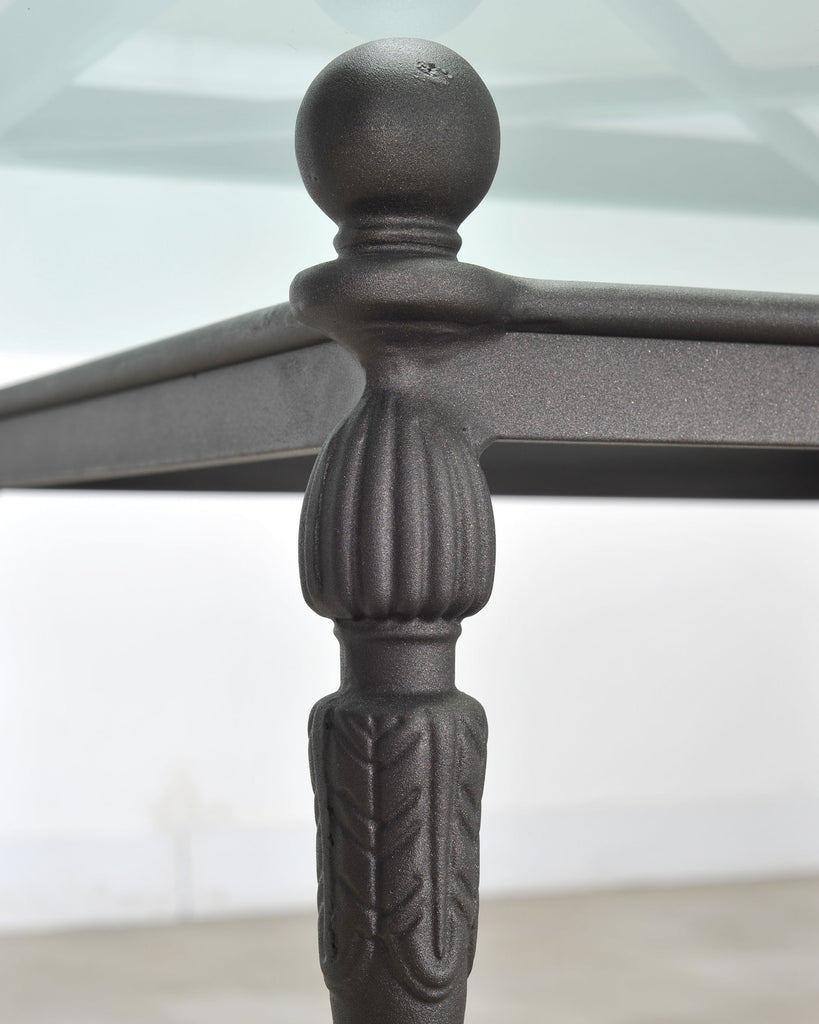 Michael Taylor Montecito Round Center or Garden Dining Table