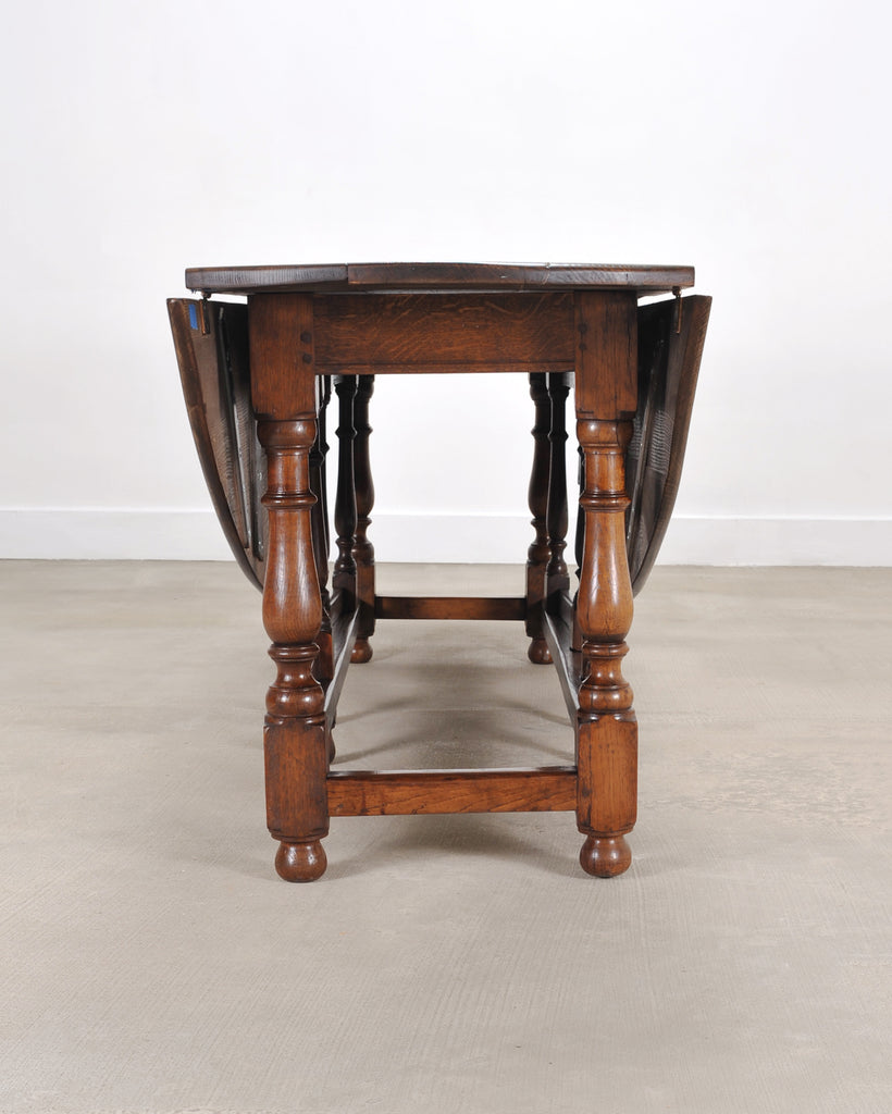 English Georgian Style Oak Drop-Leaf Wake Dining Table 7.5 Ft