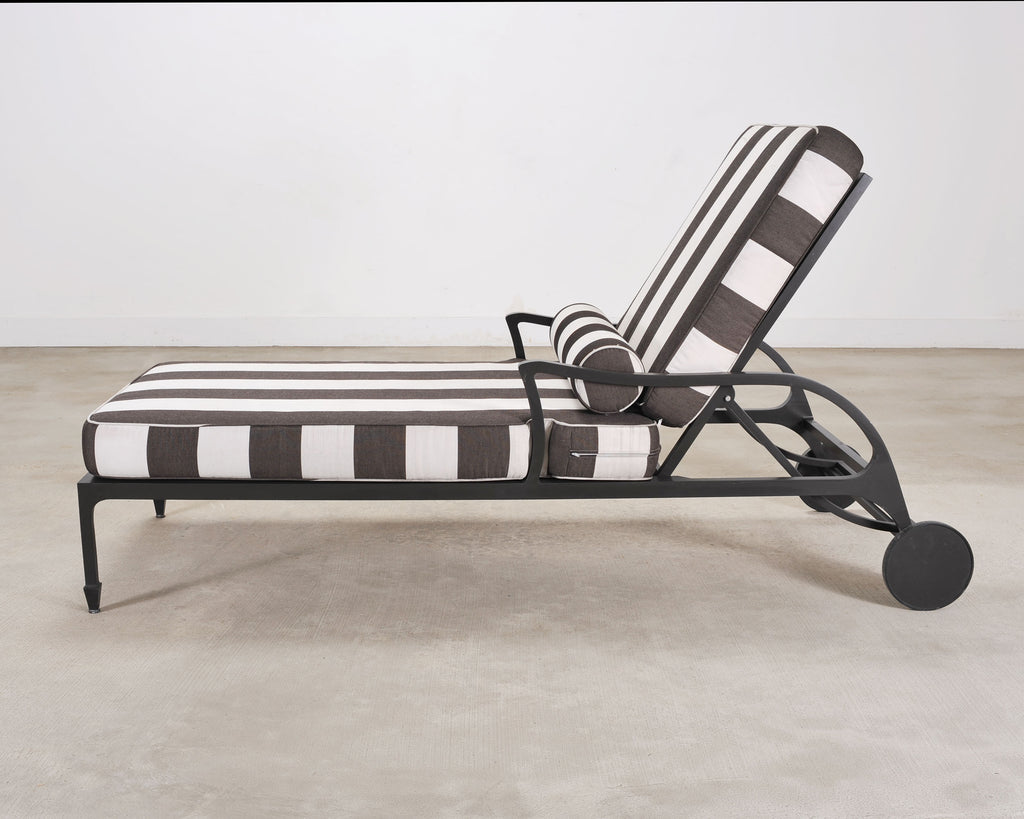 Pair of McKinnon and Harris Beaufort Sun Chaise Lounges