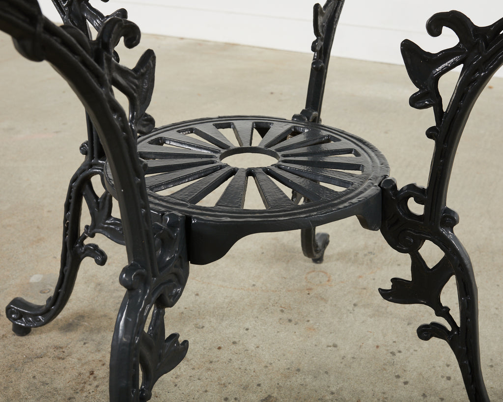 Neoclassical Style Round Aluminum Patio Garden Dining Table