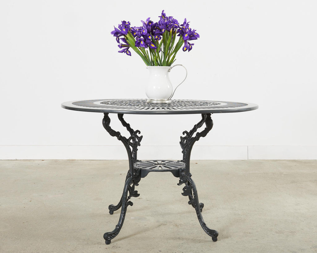 Neoclassical Style Round Aluminum Patio Garden Dining Table