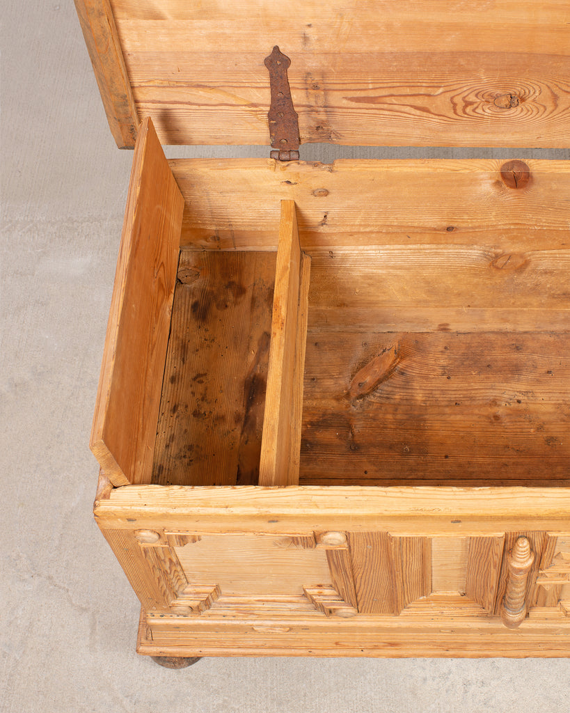 18th Century Dutch Baroque Style Pine Mule Blanket Chest