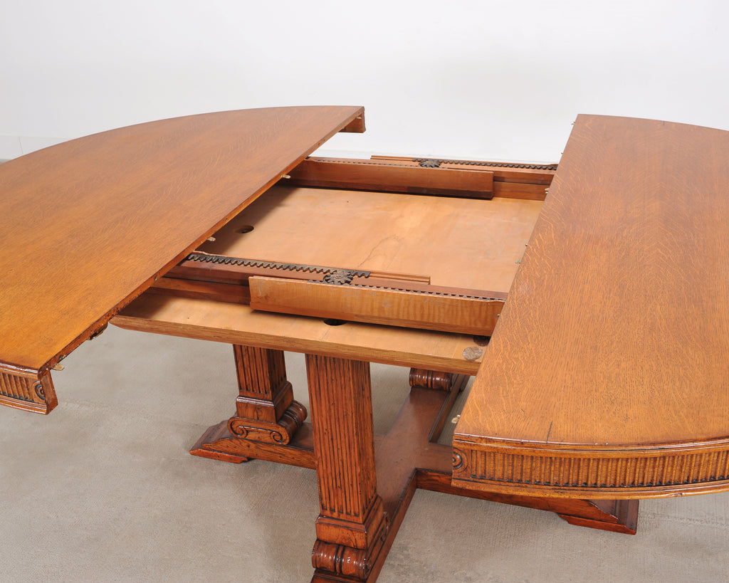 Ralph Lauren Hither Hills Round Oak Extending Dining Table