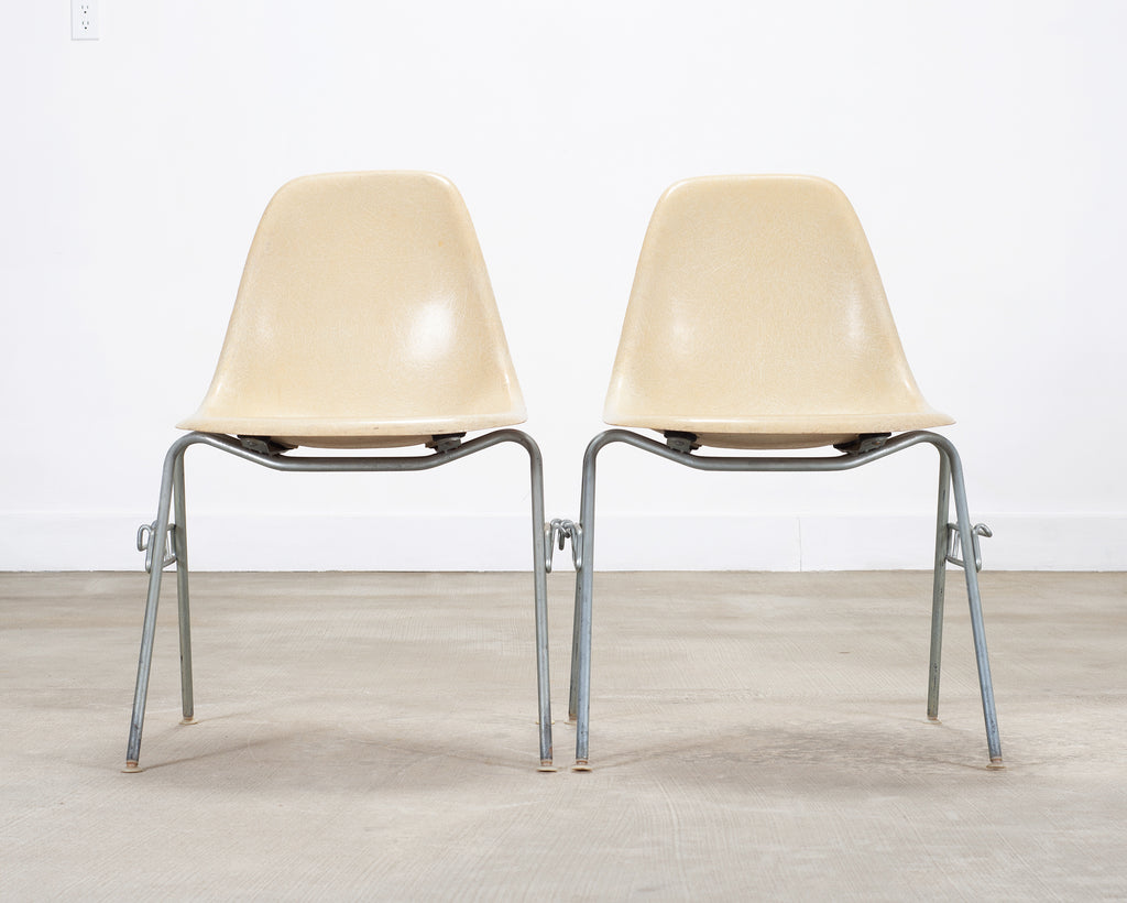Set of Four Herman Miller DSS Mid-Century Fiberglass Side Chairs