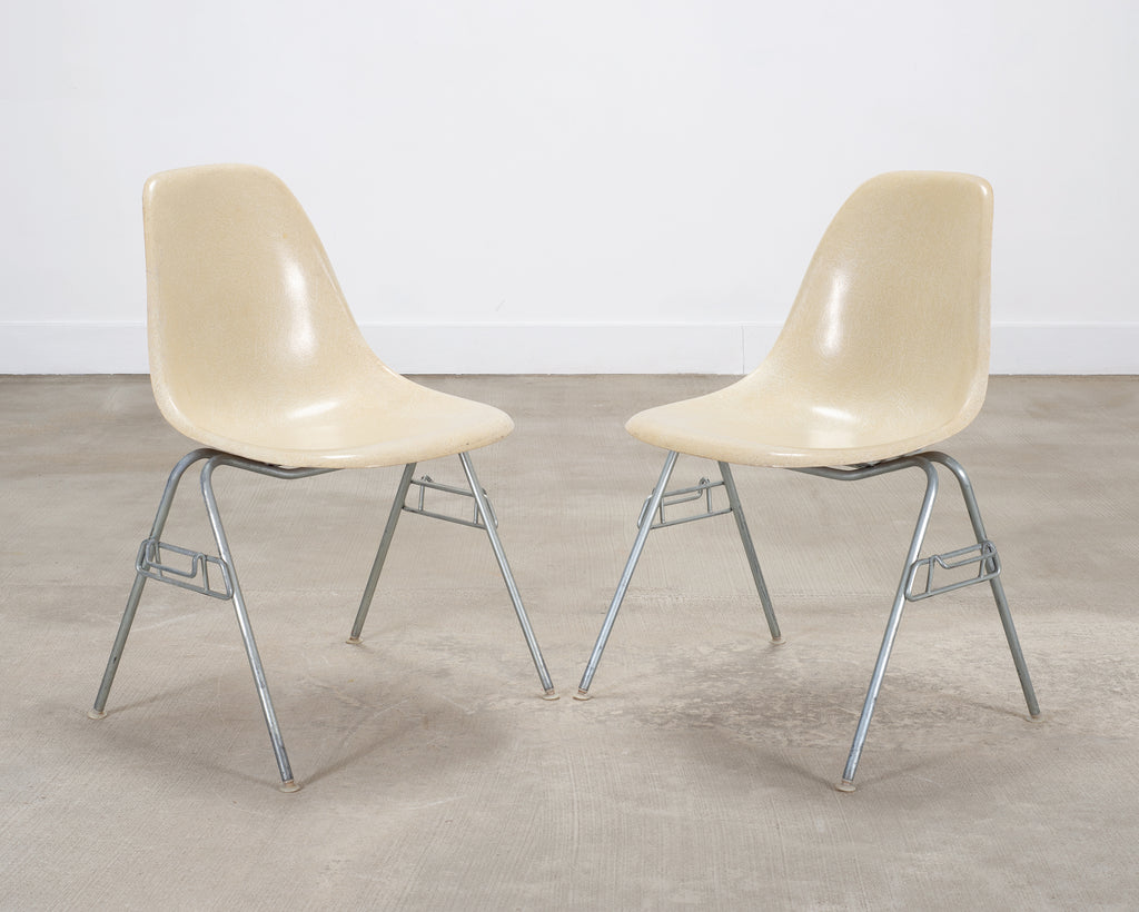Set of Four Herman Miller DSS Mid-Century Fiberglass Side Chairs