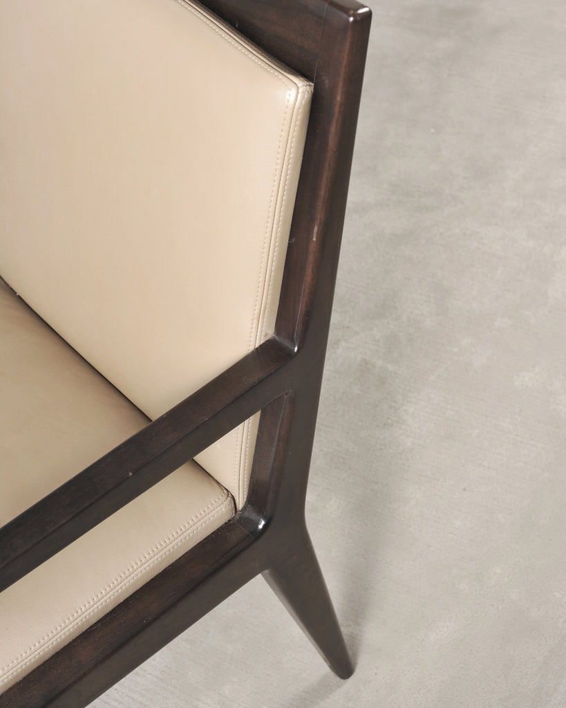 Set of Six Holly Hunt "Stiletto" Walnut Leather Dining Chairs