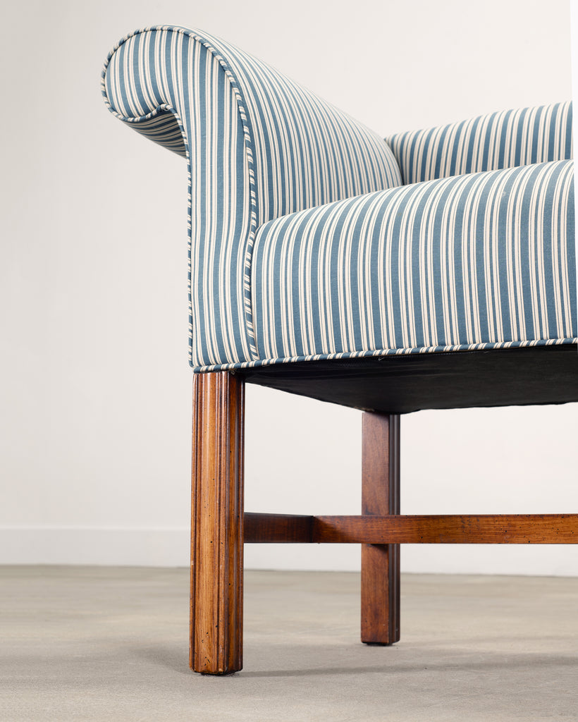 Georgian Chippendale Style Mahogany Upholstered Window Bench