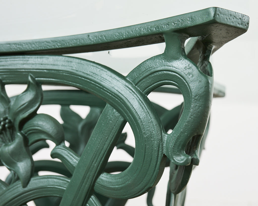 Brown Jordan Smithsonian Day Lily Garden Dining Table