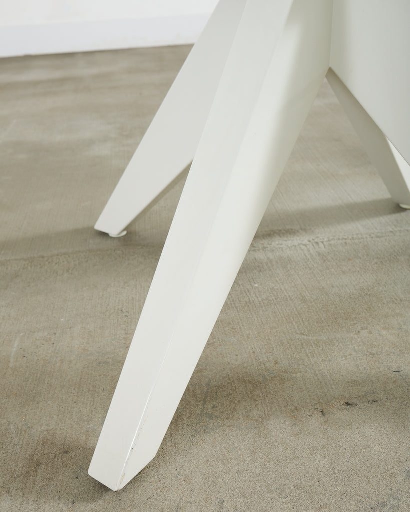 Weatherend Estate Furniture Lacquered Adams Garden Dining Table