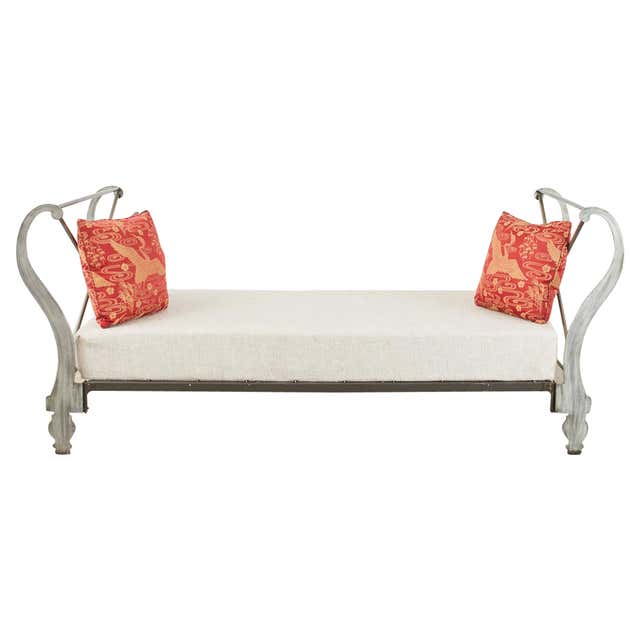 Italian Neoclassical Style Iron Scrolled Daybed
