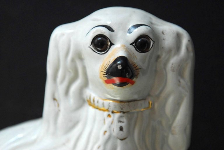 Pair of English Staffordshire Glazed Ceramic Spaniels