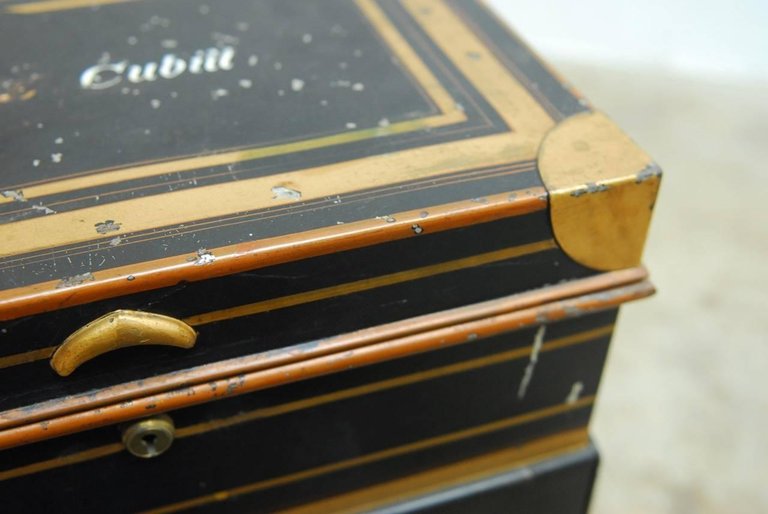 British Colonial Military Officer's Campaign Metal Field Desk