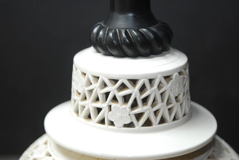 Large Mid-Century Blanc de Chine Porcelain Jar Table Lamp