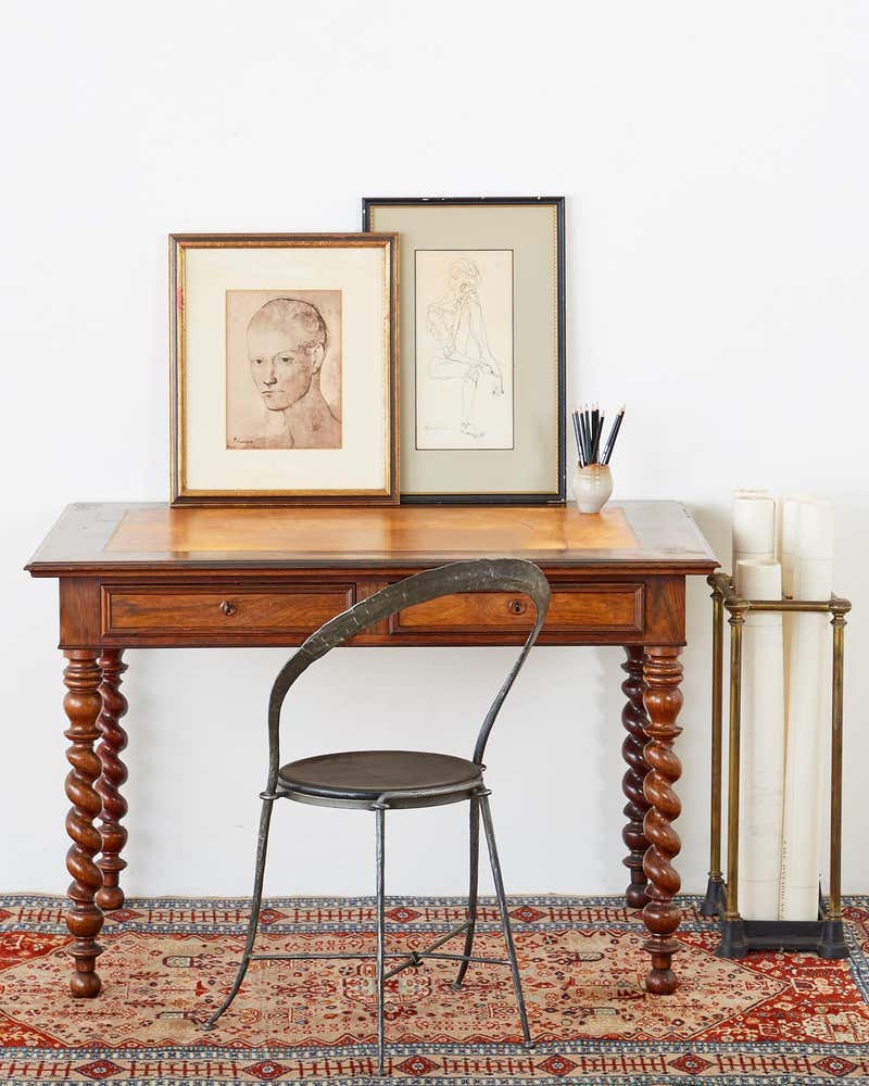 Vintage Pakistani Hand Knotted Rug Carpet