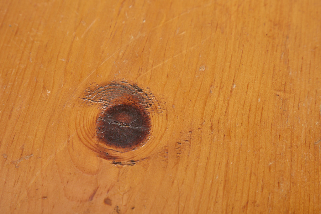 Country English Provincial Farmhouse Dining Table