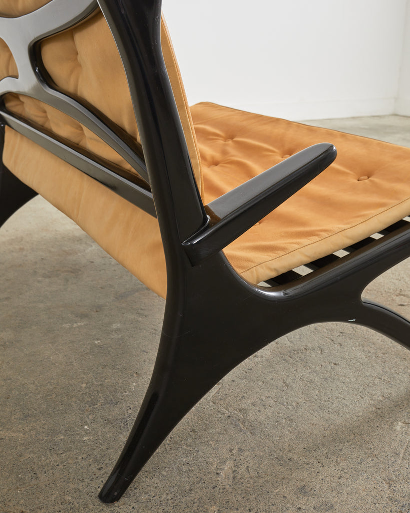 Midcentury Italian Gio Ponti Style Lacquer Ebonized Settee