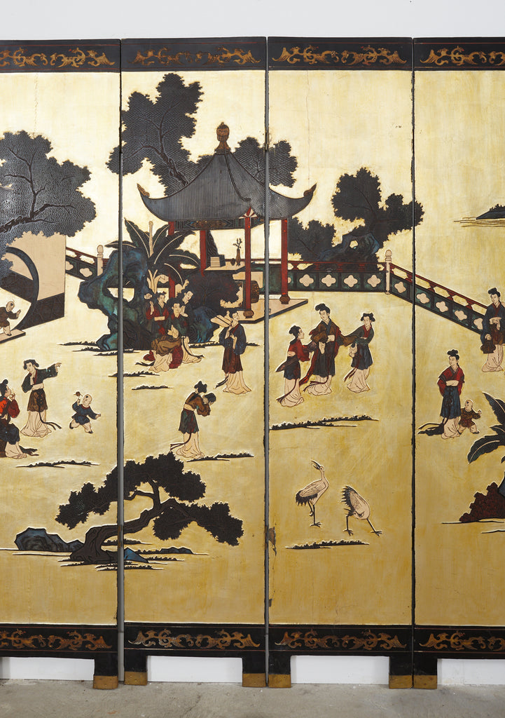 Early 20th Century Chinese Export Six Panel Gold Leaf Coromandel Screen