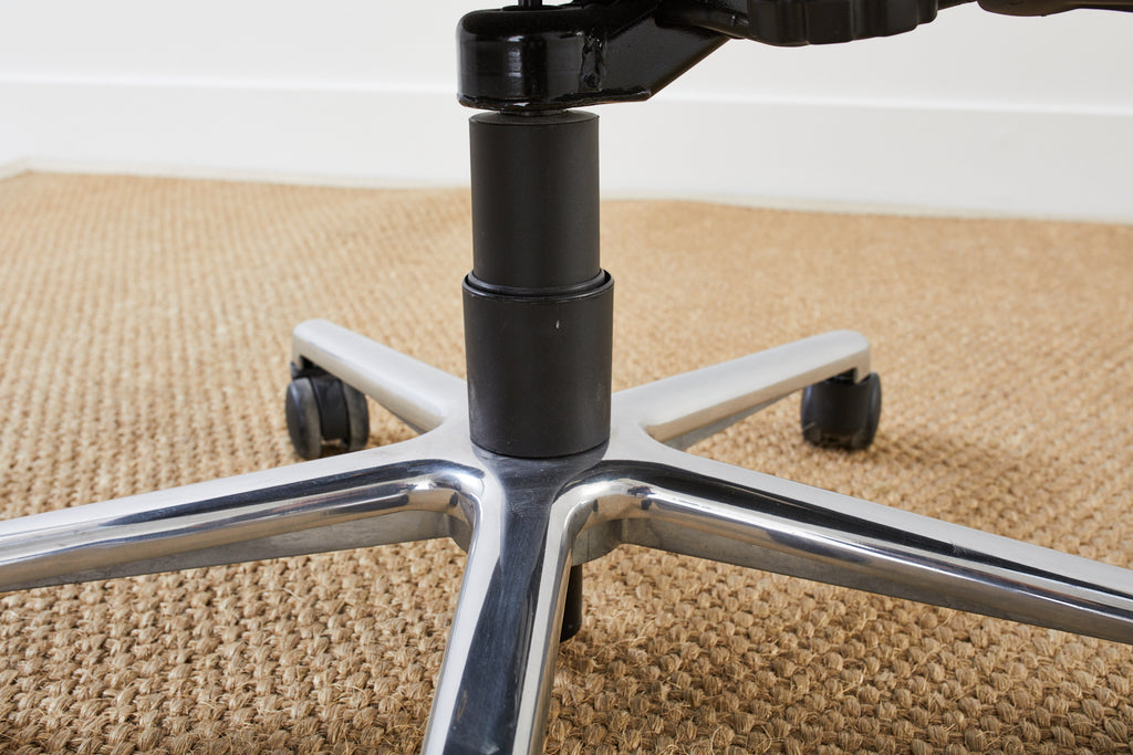 Keilhauer Elite 597 Black Leather Executive Office Armchair