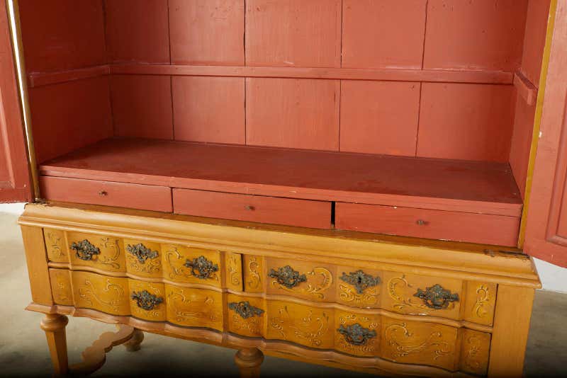 19th Century Italian Baroque Style Trompe L'oeil Cabinet