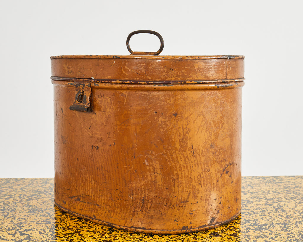 19th Century Country English Victorian Oval Metal Hat Box