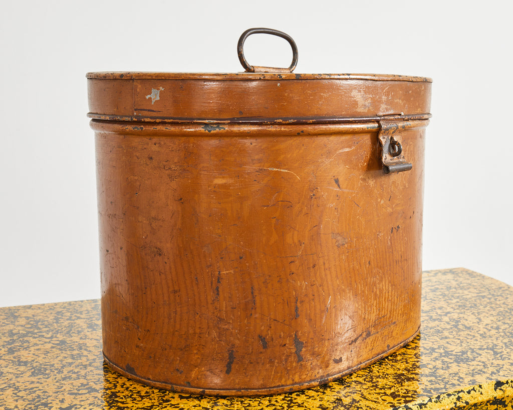 19th Century Country English Victorian Oval Metal Hat Box