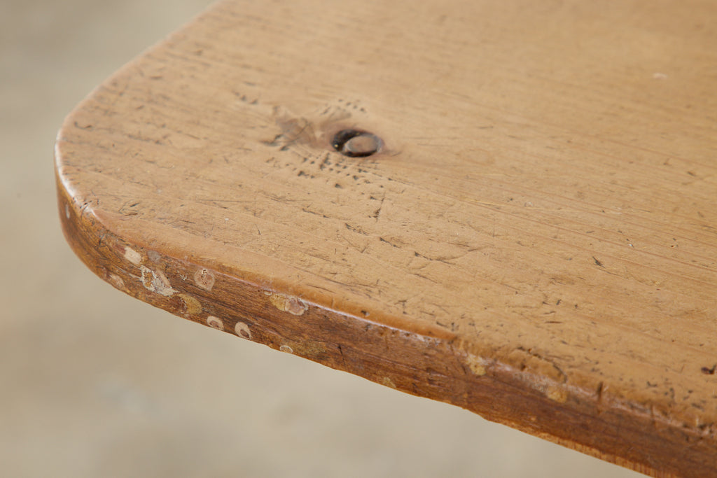 19th Century Country English Drop-Leaf Pine Farmhouse Dining Table