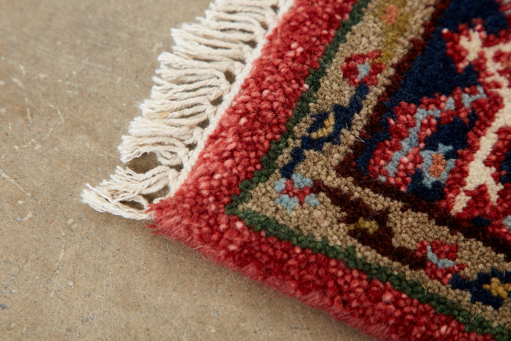 Indo Persian Heriz Serapi Design Runner