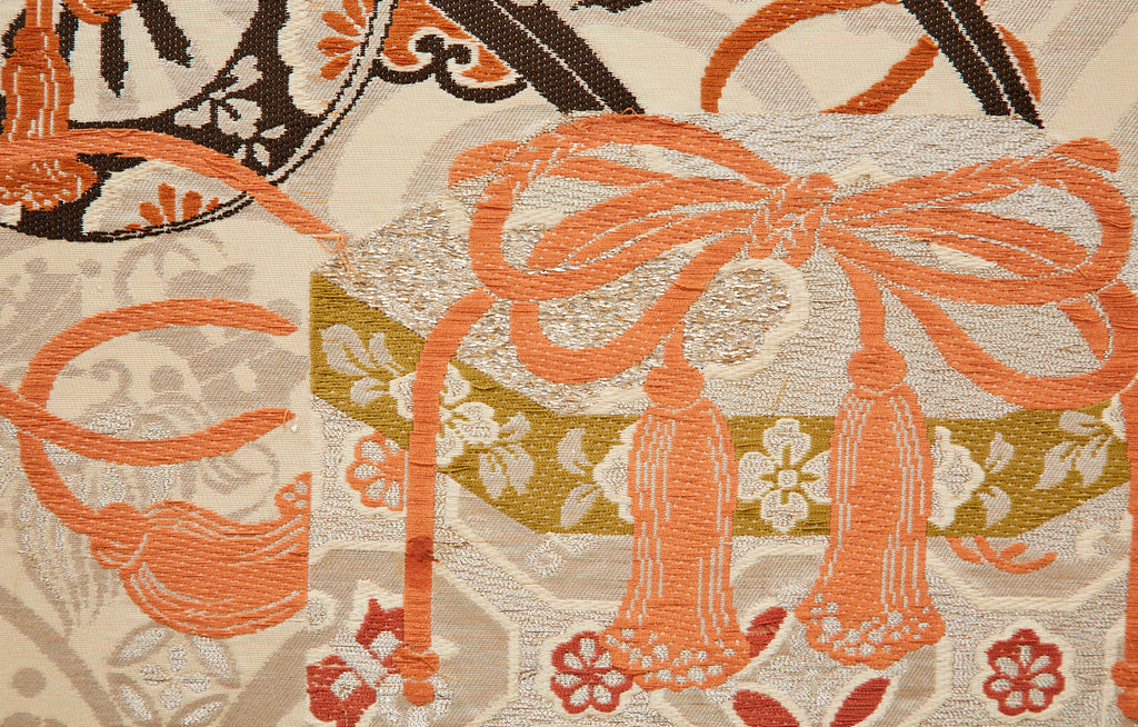 Japanese Showa Two Panel Screen Embroidered Silk Gilt Boxes