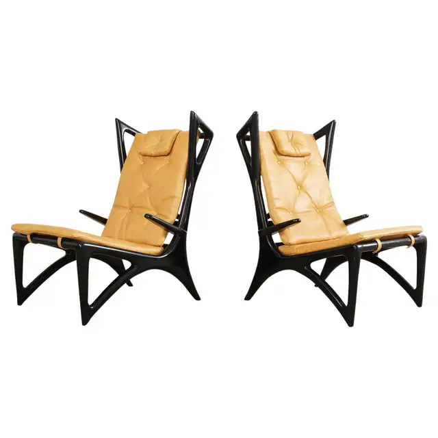 Pair of Italian Gio Ponti Style Ebonized Lounge Chairs