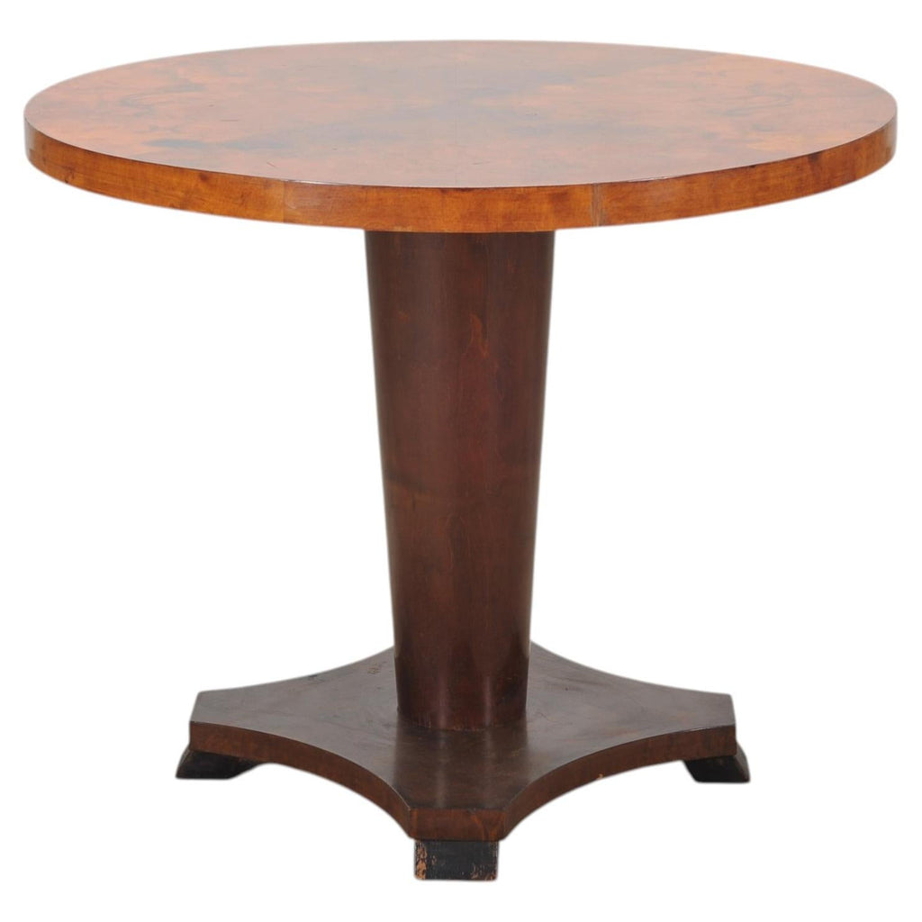 Carrie Bradshaw's Screen Used Burlwood Round Center Table